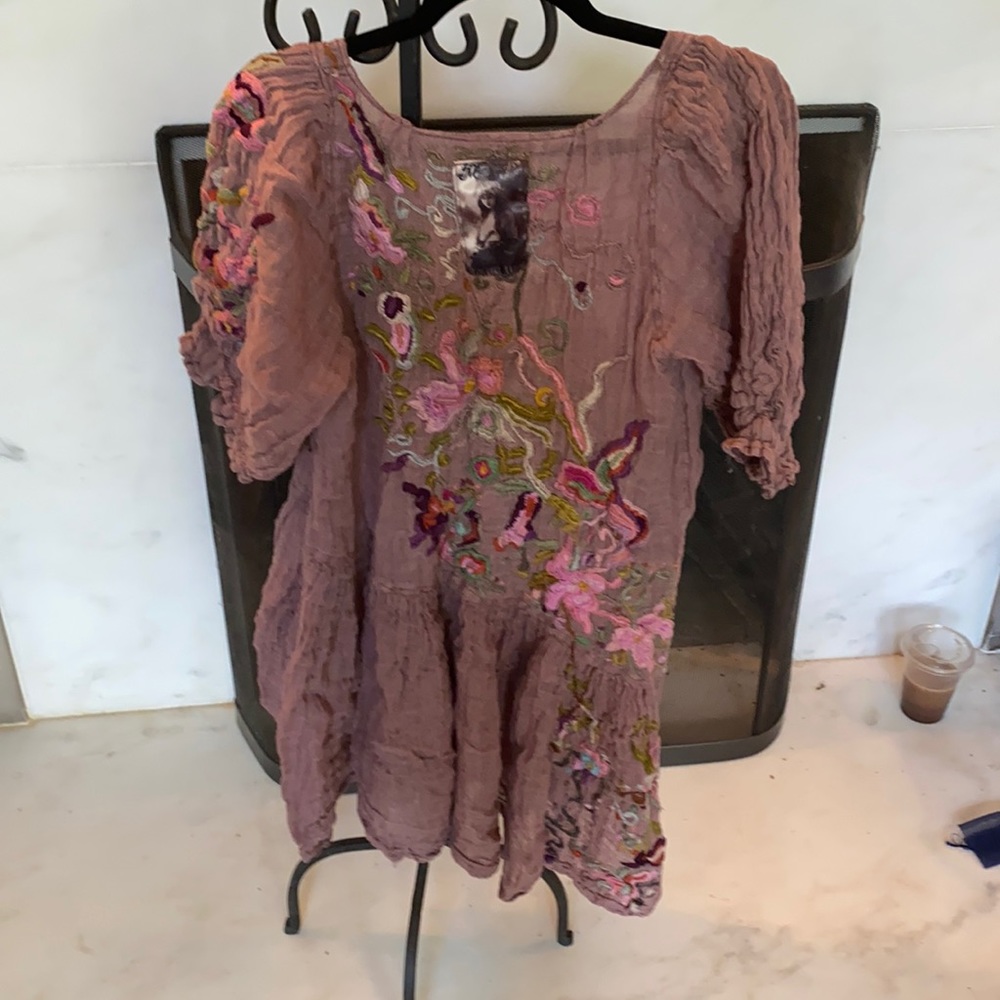 Magnolia pearl linen shirt